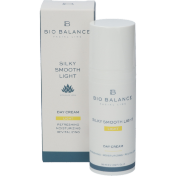 Silky Smooth Light Dagcrème 50ml